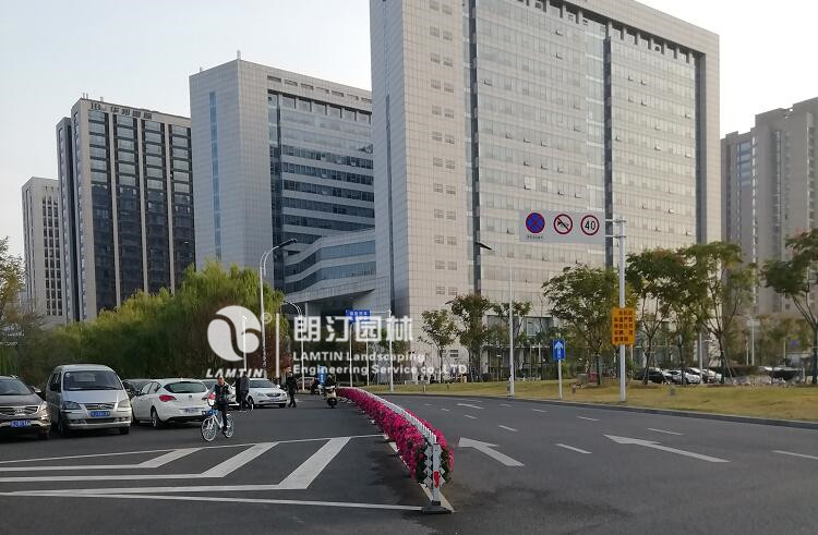道路護欄綠化花盆
