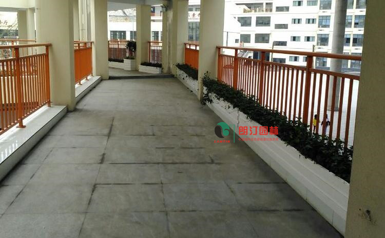 湖南酒店走廊陽臺藝術花箱案例
